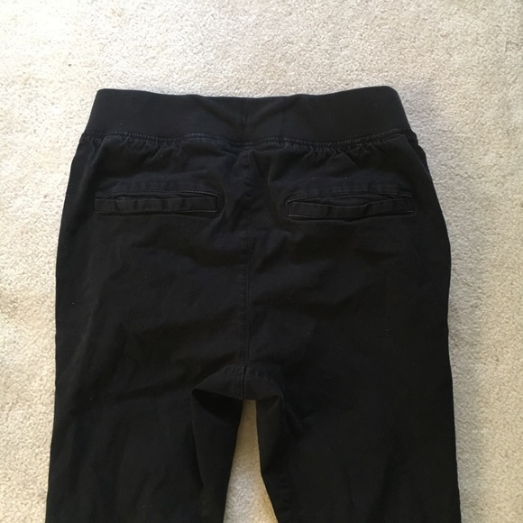 Black Cargo Pants With Patch - Picture 4 of 4